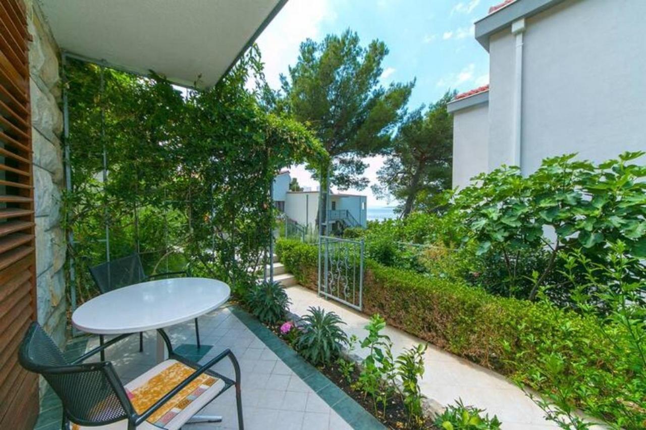 Apartments By The Sea Brela, Makarska - 20778 Extérieur photo