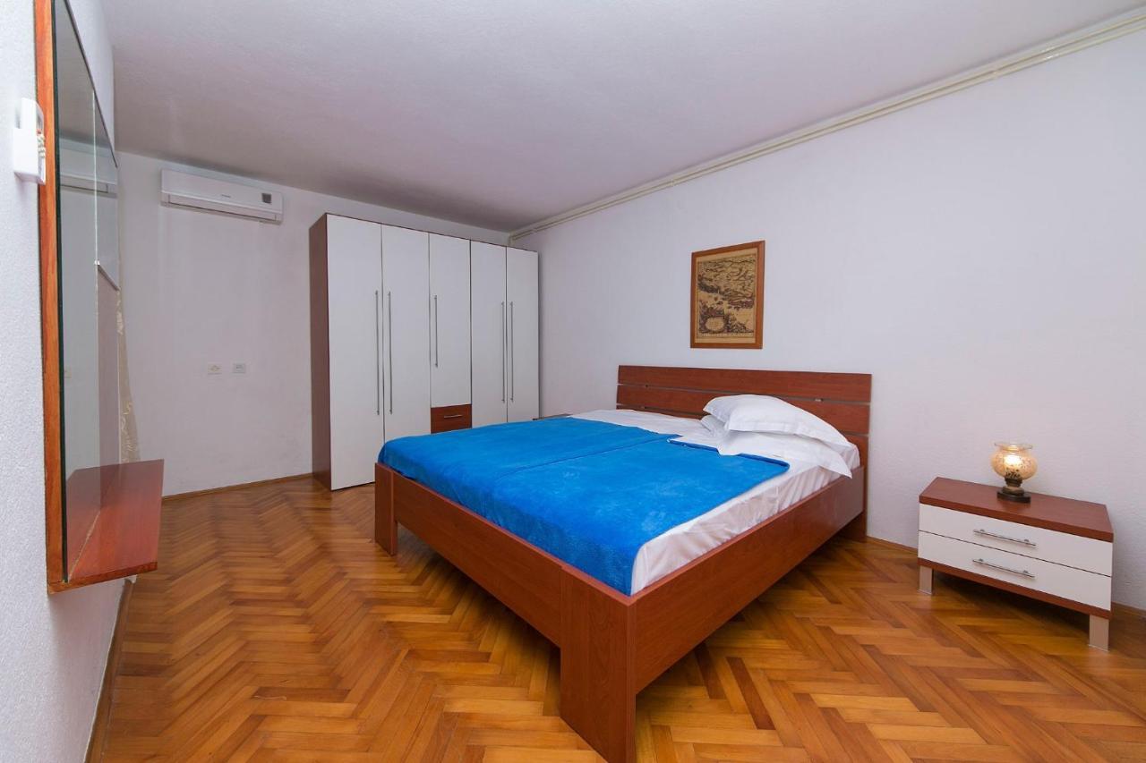 Apartments By The Sea Brela, Makarska - 20778 Extérieur photo