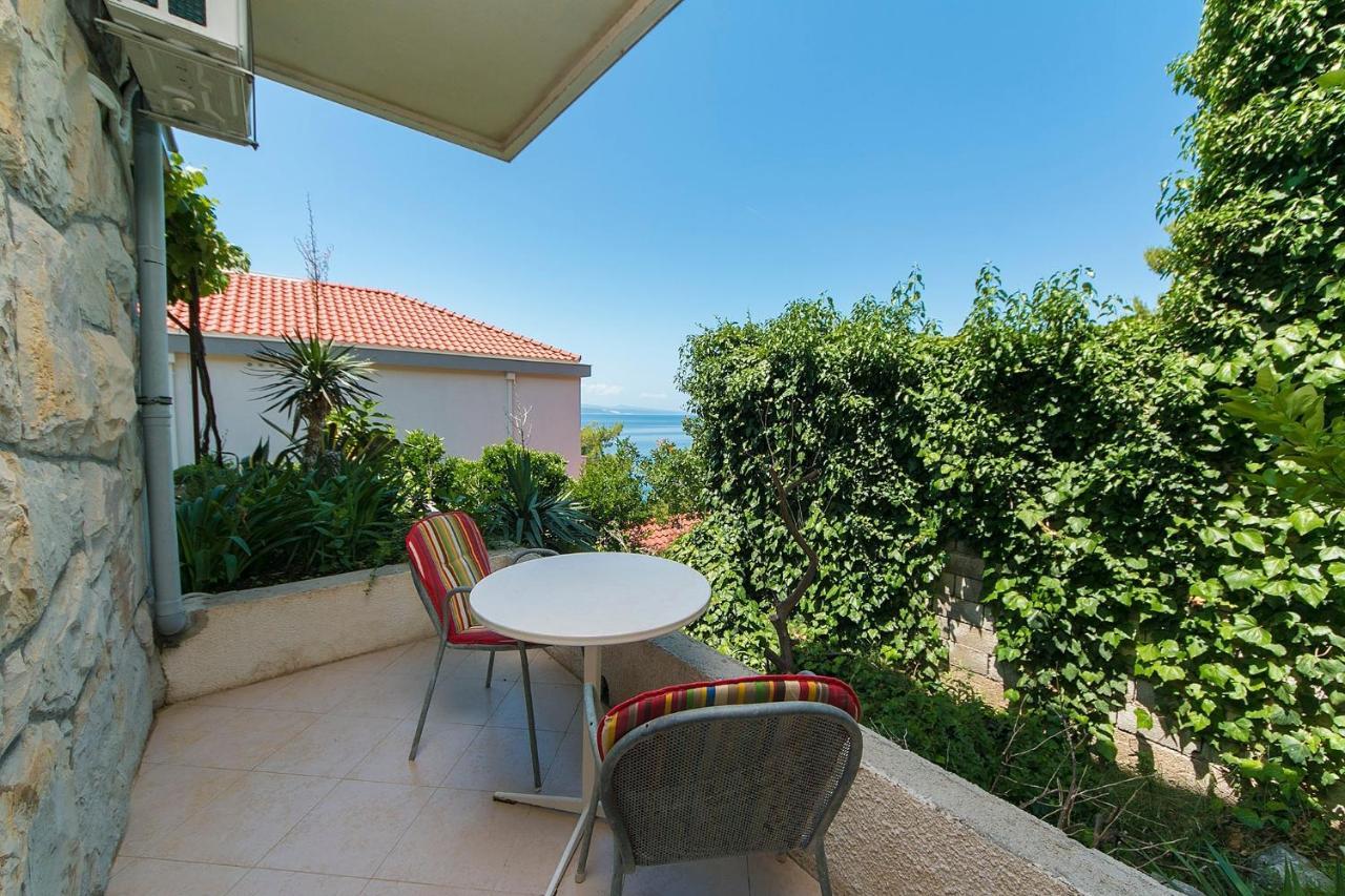 Apartments By The Sea Brela, Makarska - 20778 Extérieur photo