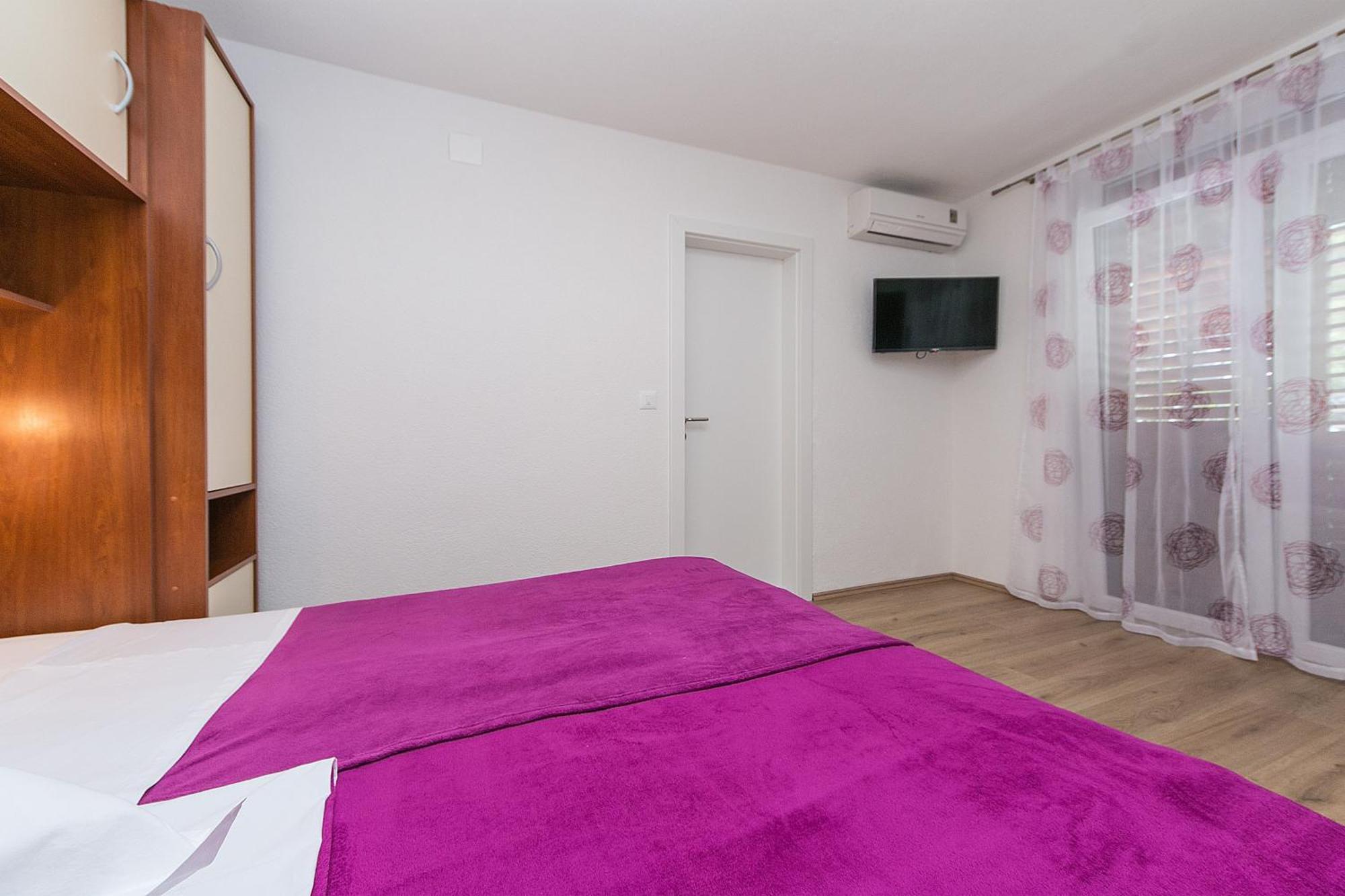 Apartments By The Sea Brela, Makarska - 20778 Chambre photo